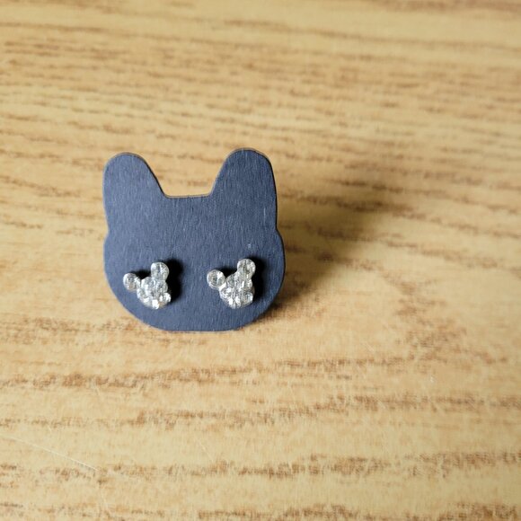 Set of 4 Stud Earrings - Picture 2 of 5